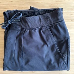Lululemon ABC Jogger Tall in Warpstreme - Obsidian, Size XL-Tall (32”)